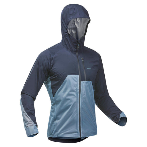 





Veste Ultra légère de randonnée rapide FH 900 homme Bleu Grise.